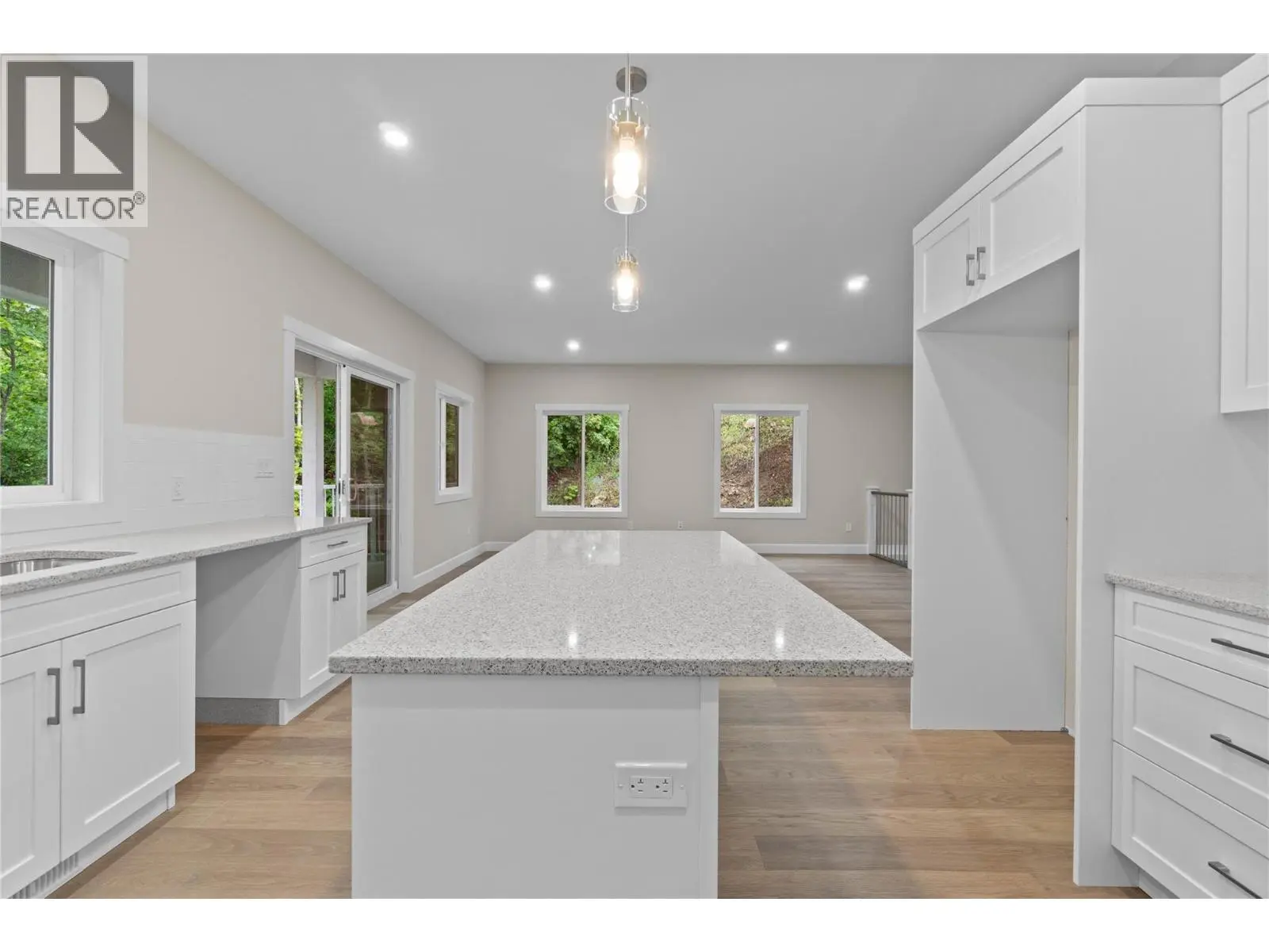 806 Cliff Avenue Unit# 104. Enderby, British Columbia