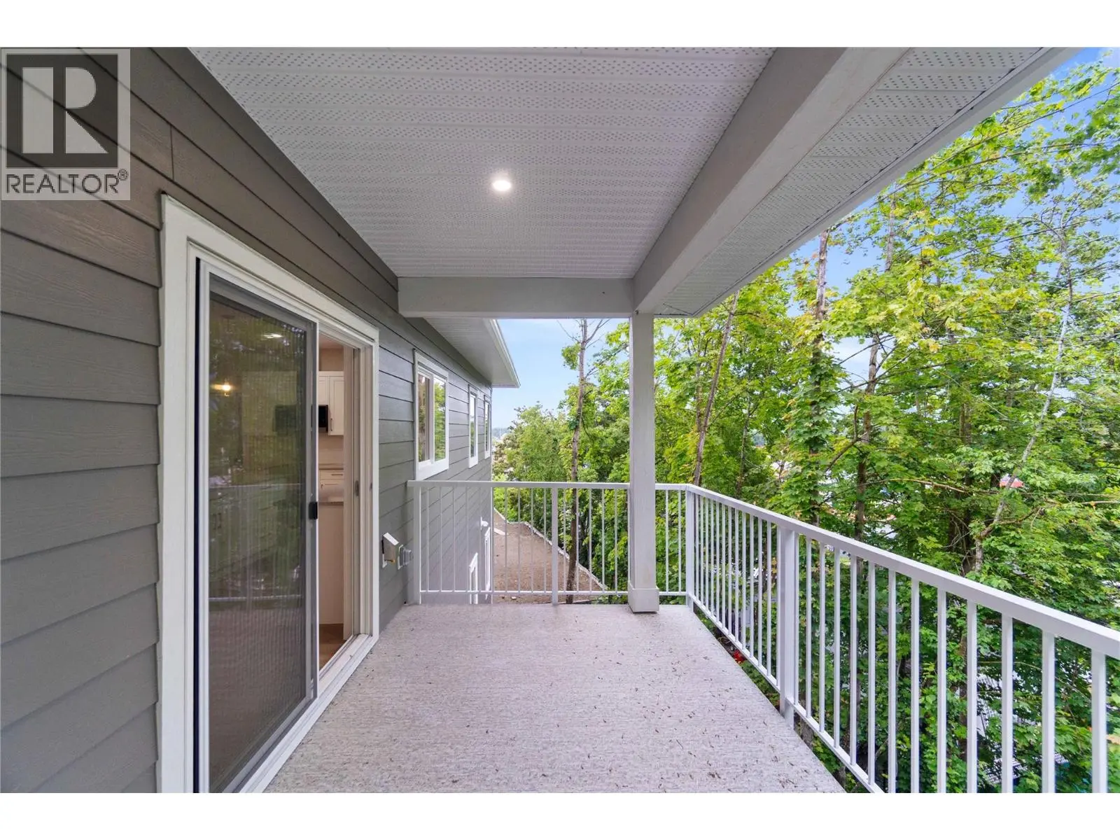 806 Cliff Avenue Unit# 104. Enderby, British Columbia