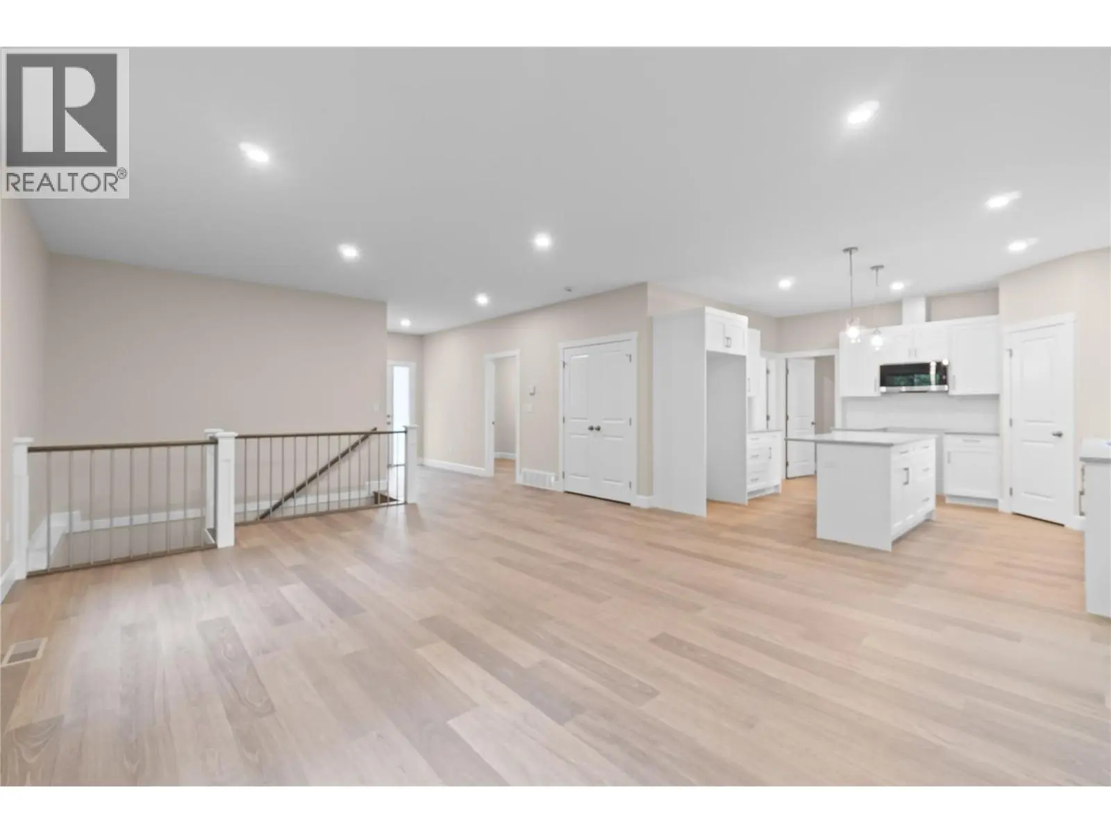 806 Cliff Avenue Unit# 104. Enderby, British Columbia