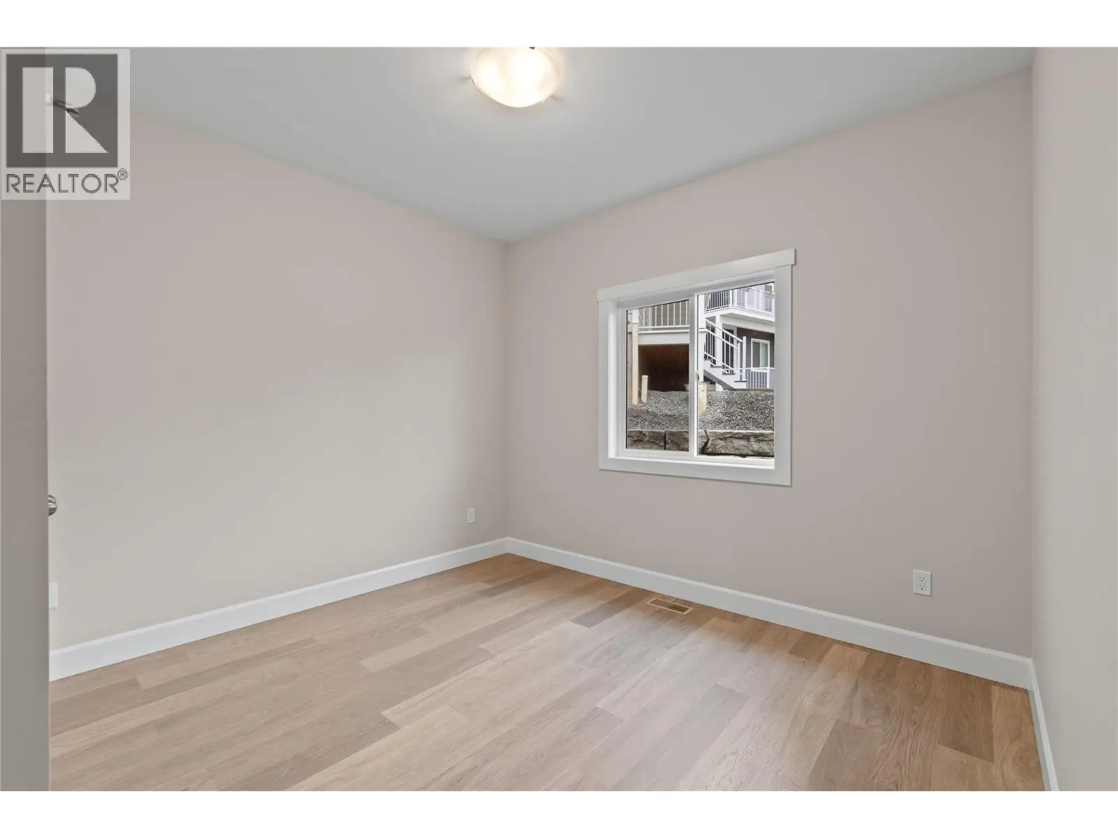 806 Cliff Avenue Unit# 104. Enderby, British Columbia