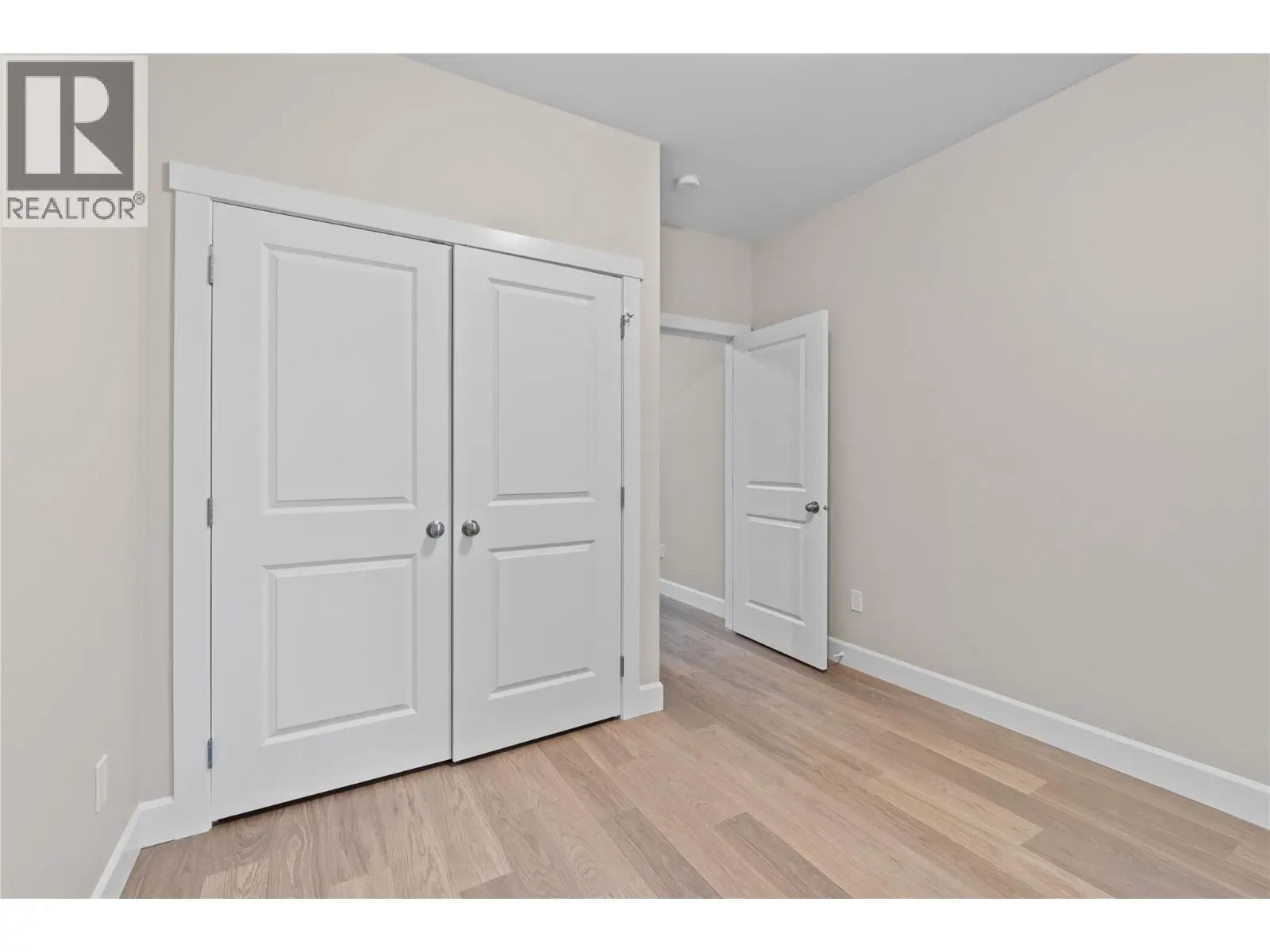 806 Cliff Avenue Unit# 104. Enderby, British Columbia