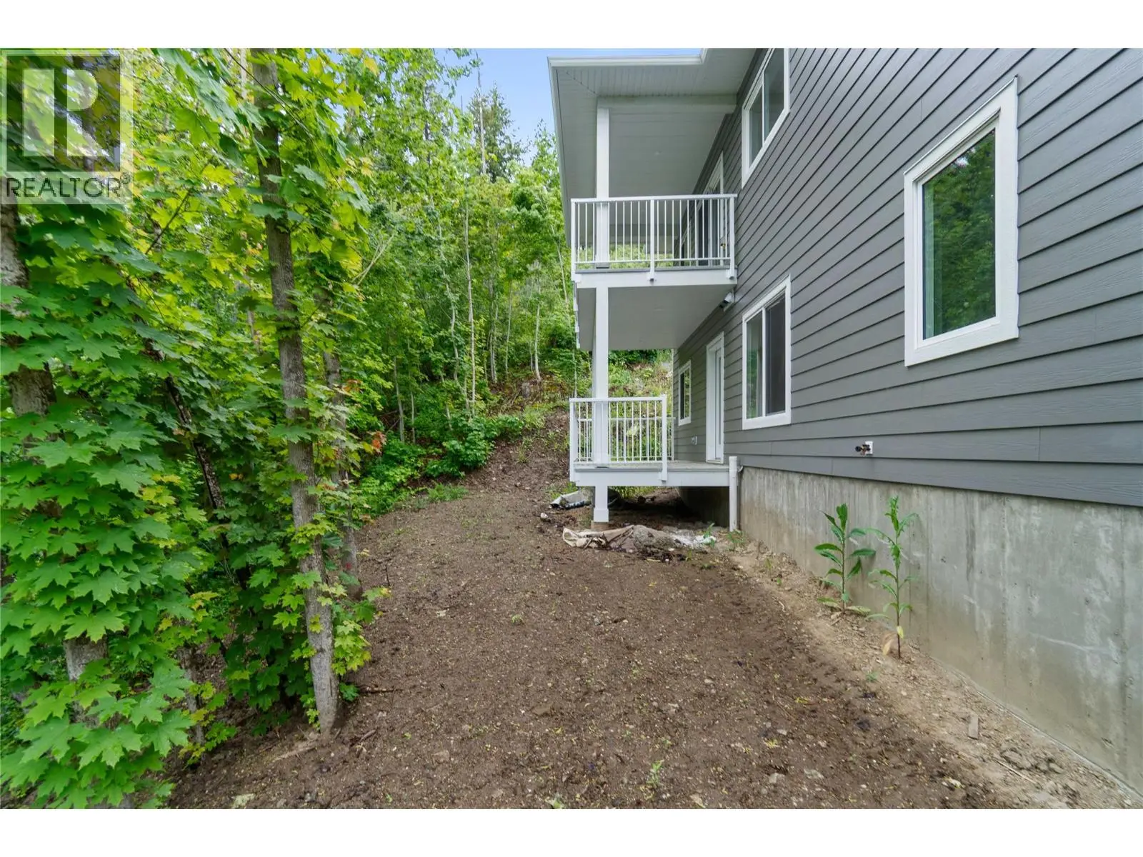 806 Cliff Avenue Unit# 104. Enderby, British Columbia
