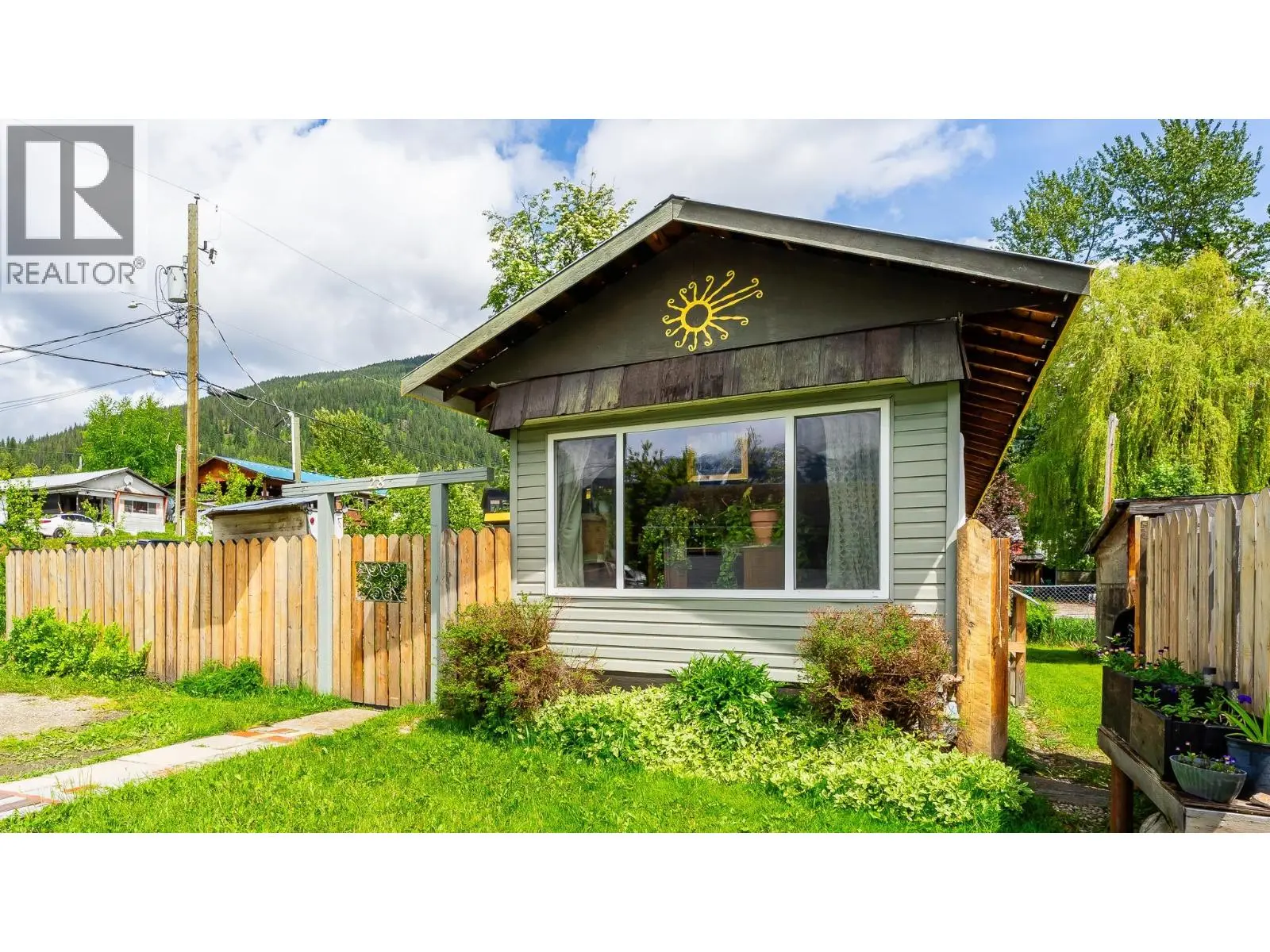 318 Humbert Street Unit# 28. Revelstoke, British Columbia