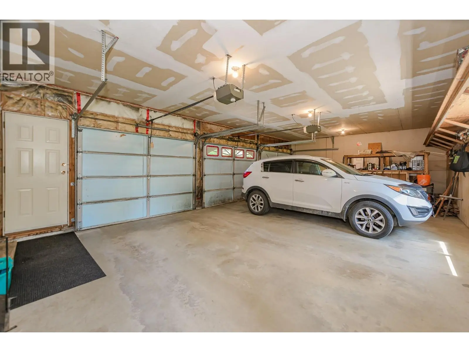 4340 Sederberg Road. Malakwa, British Columbia