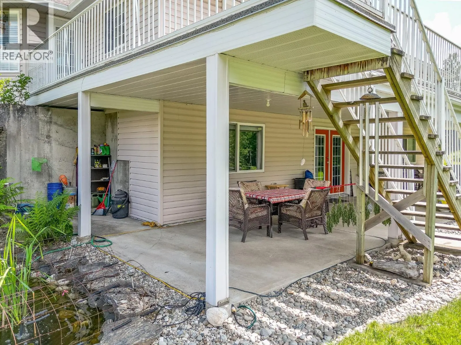 4340 Sederberg Road. Malakwa, British Columbia