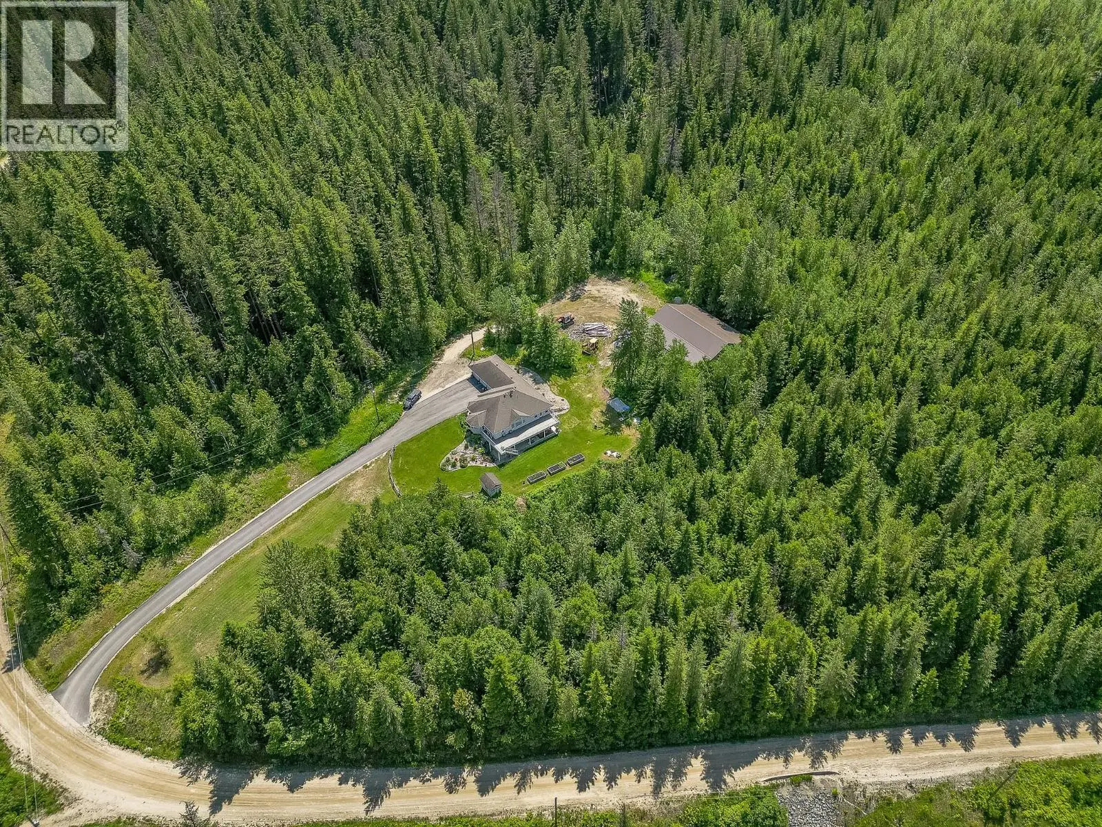 4340 Sederberg Road. Malakwa, British Columbia