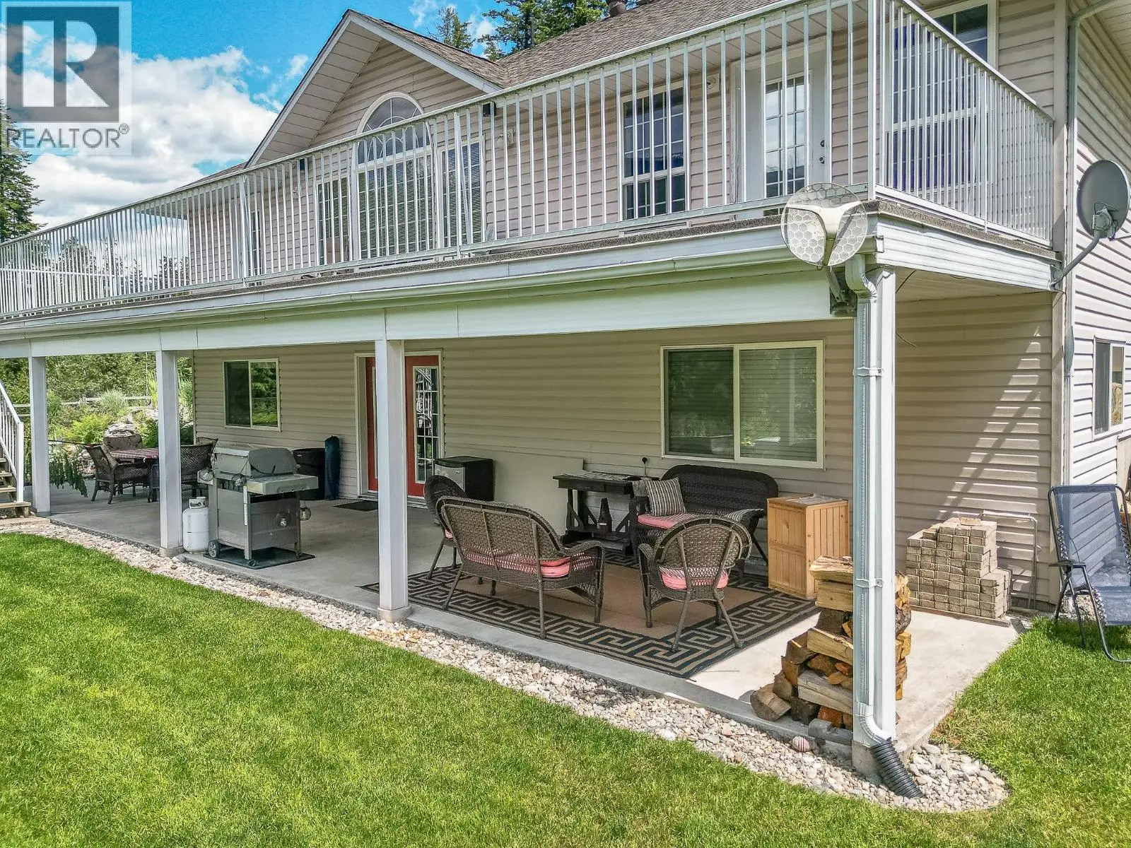 4340 Sederberg Road. Malakwa, British Columbia