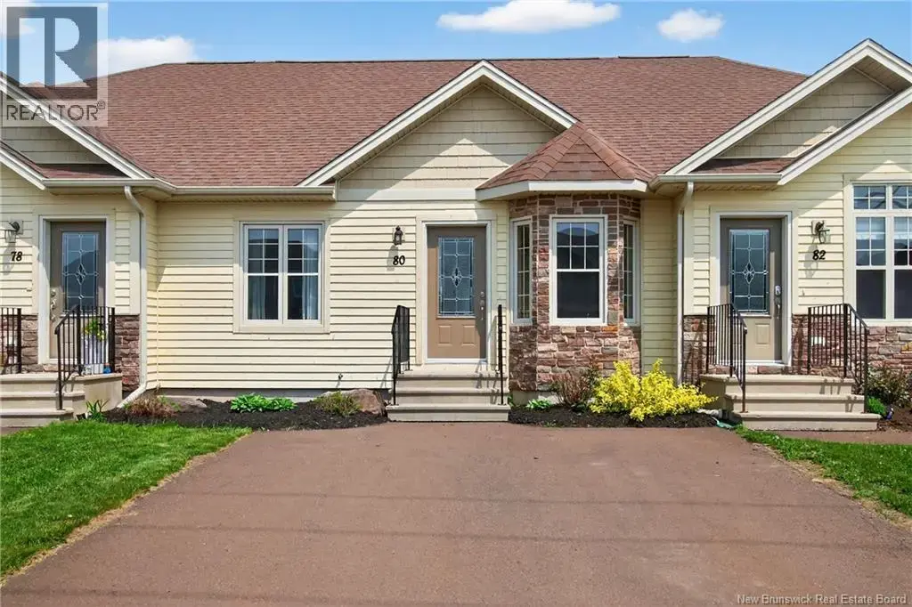 80 Lakeburn Avenue Unit# 102, Dieppe