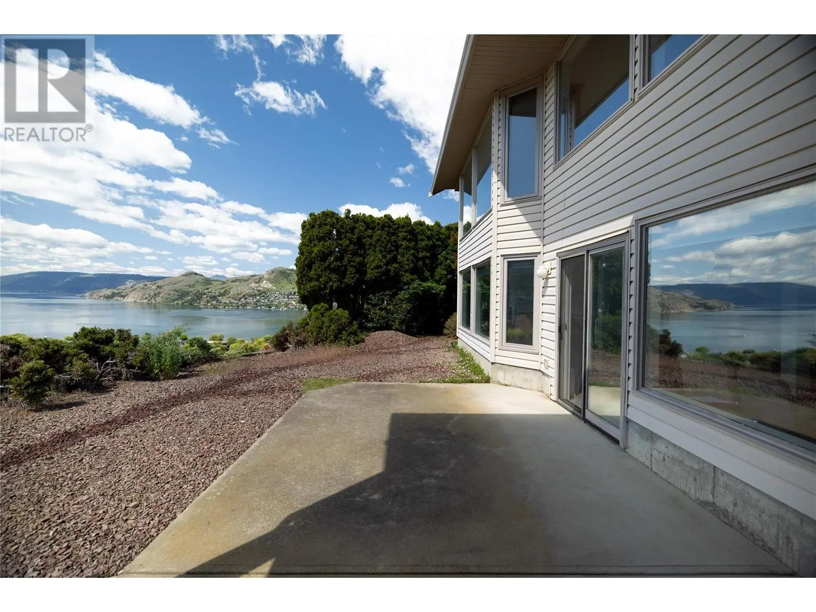 8827 Michael Drive. Coldstream, British Columbia