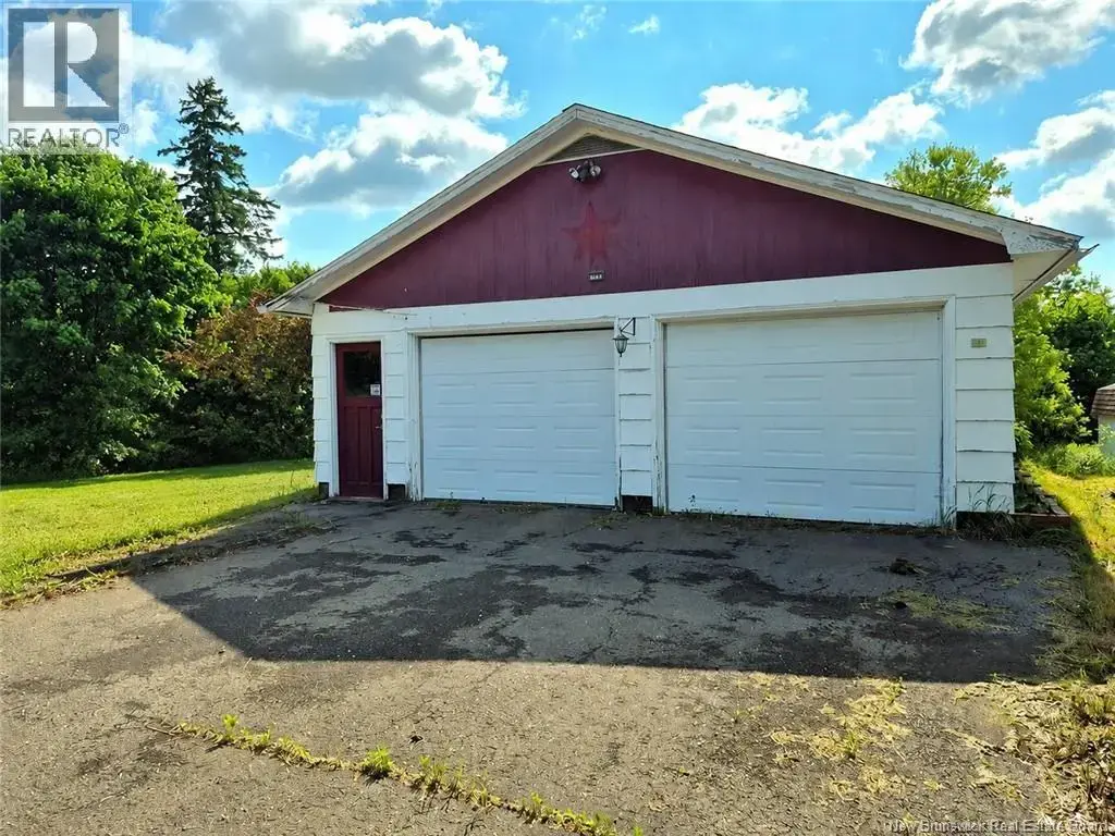 190 Main Street, Aroostook