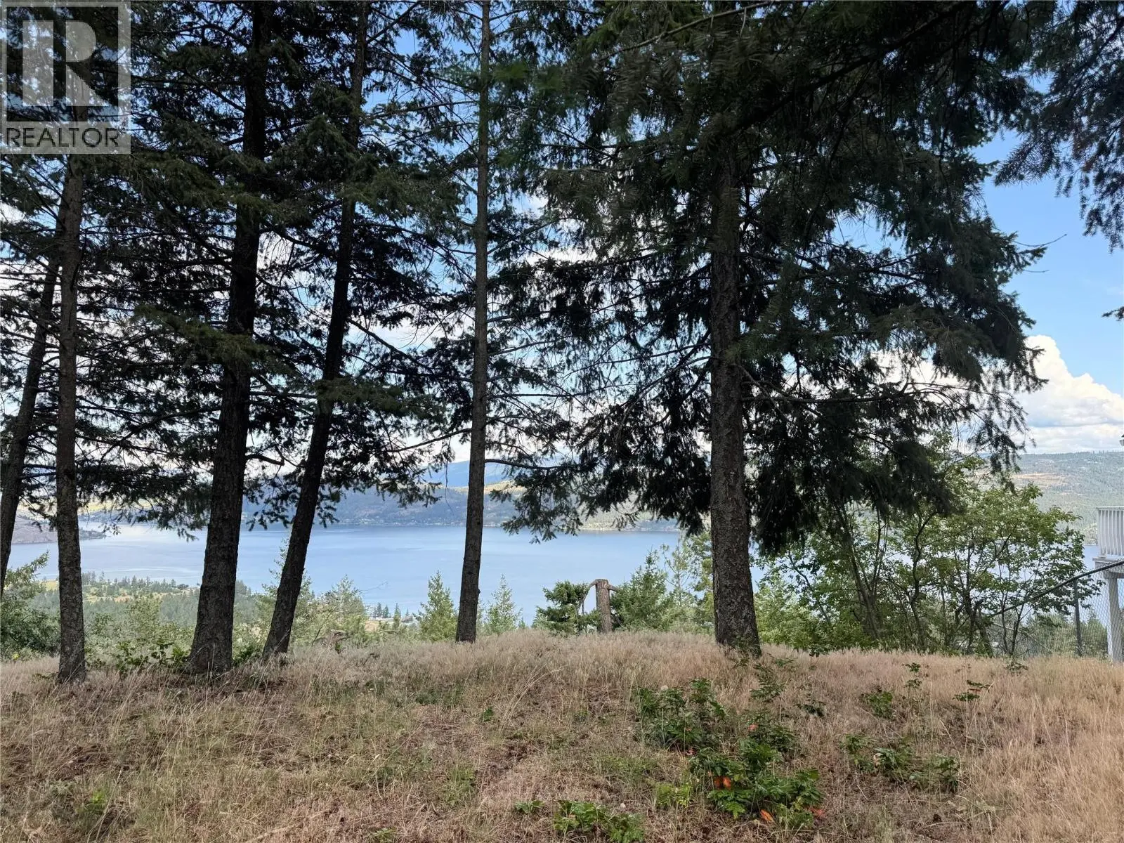 90 Crown Crescent. Vernon, British Columbia