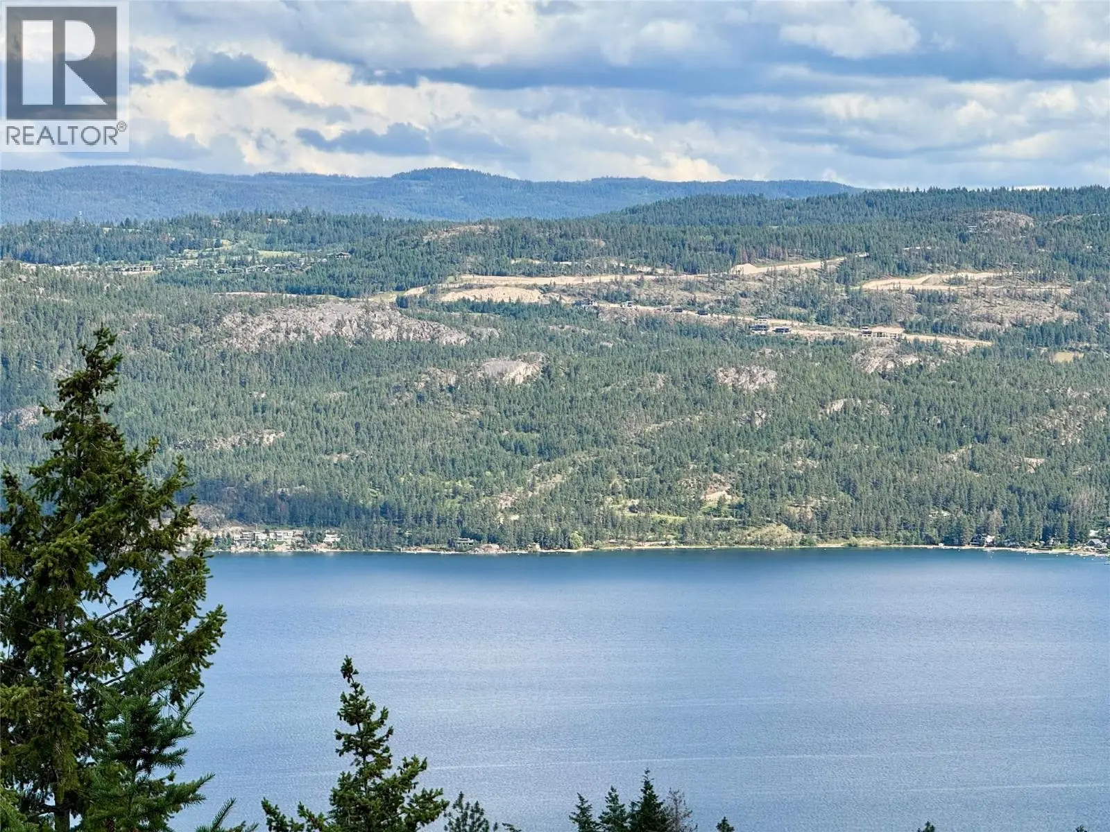 90 Crown Crescent. Vernon, British Columbia