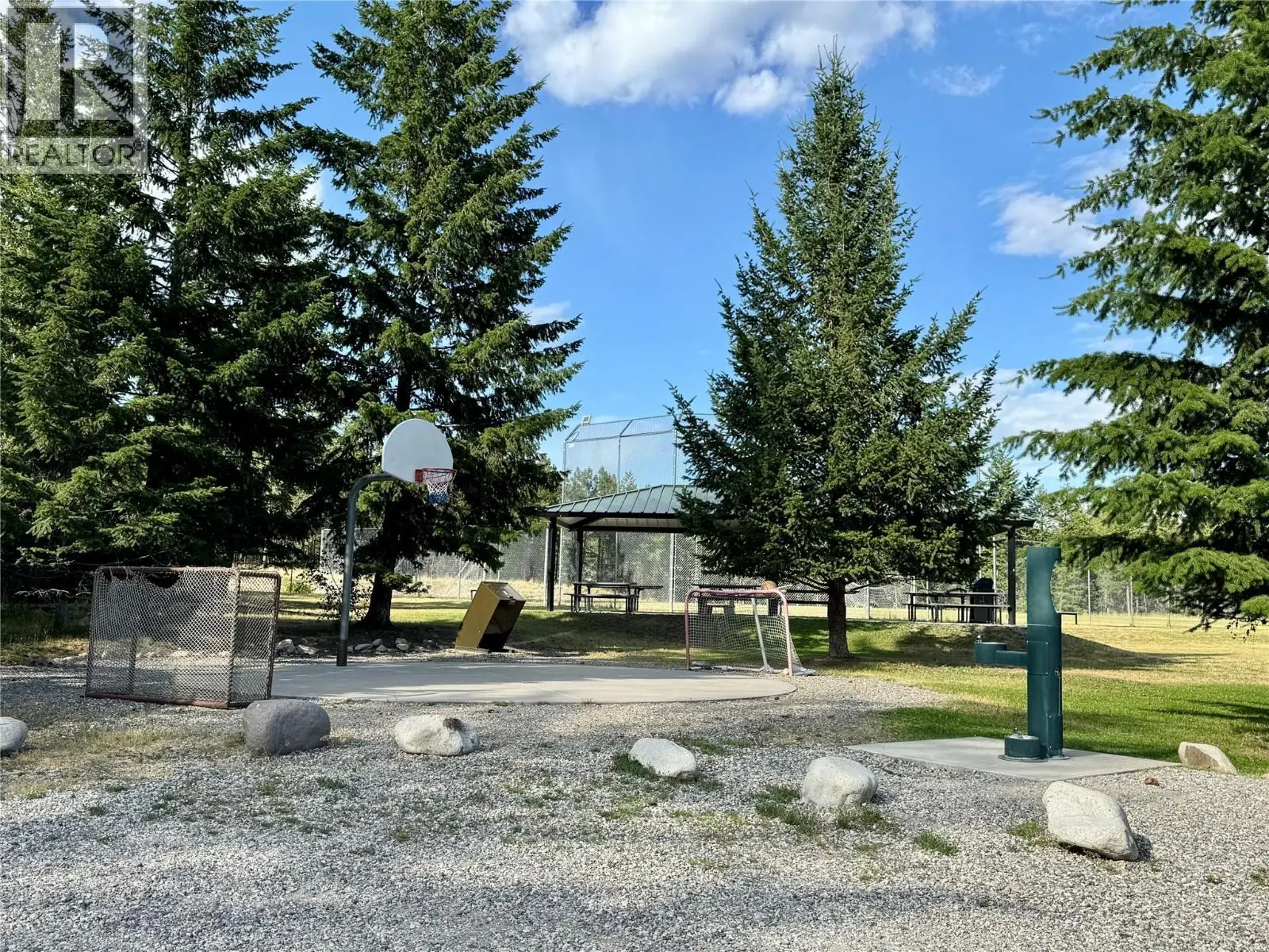 90 Crown Crescent. Vernon, British Columbia