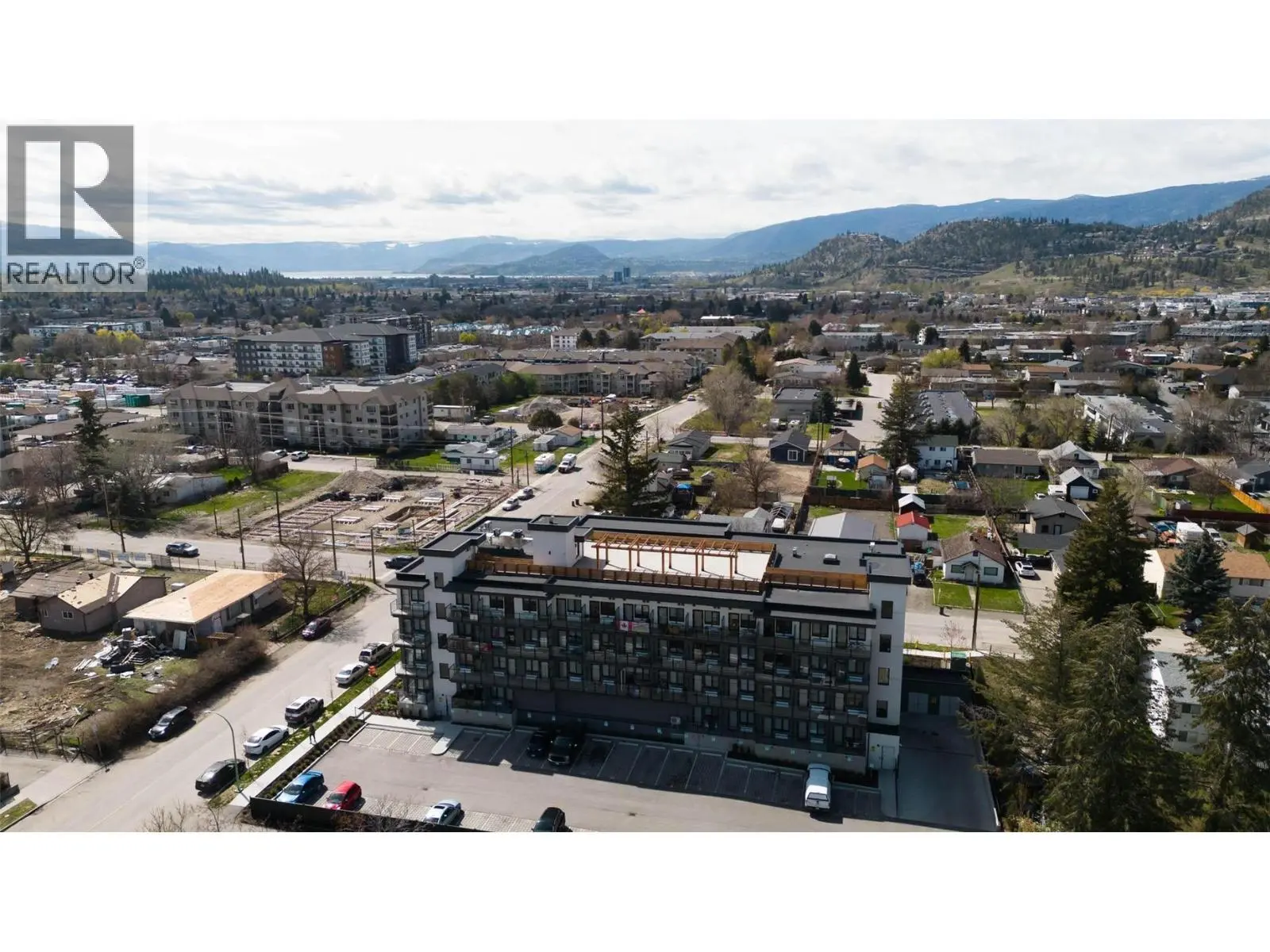 345 Dougall Road N Unit# 224. Kelowna, British Columbia