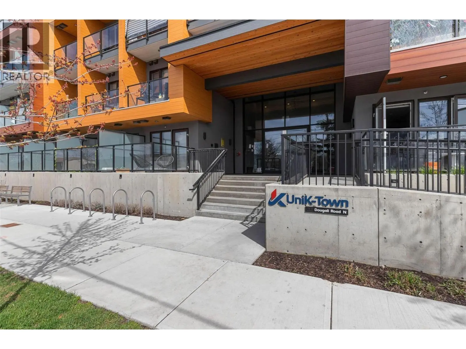 345 Dougall Road N Unit# 224. Kelowna, British Columbia