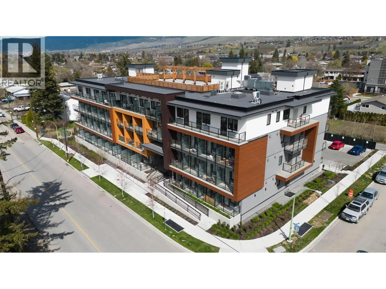 345 Dougall Road N Unit# 224. Kelowna, British Columbia