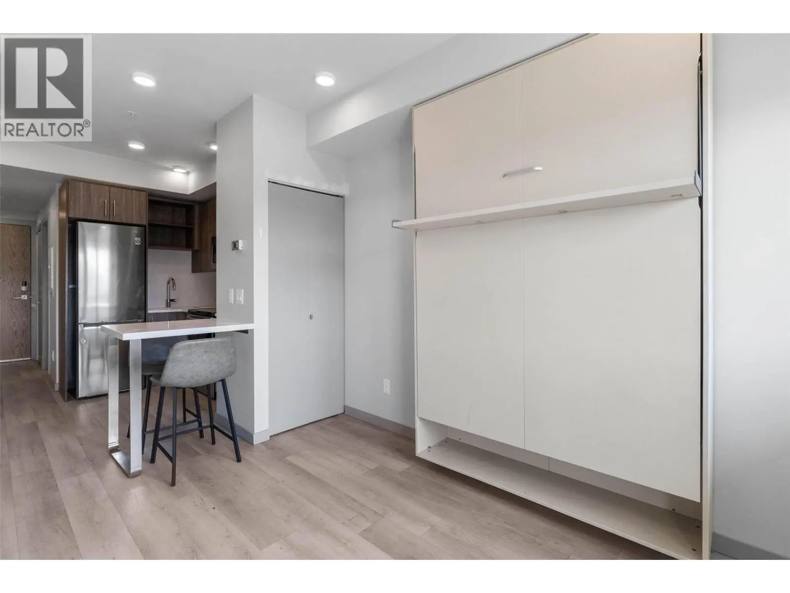 345 Dougall Road N Unit# 224. Kelowna, British Columbia