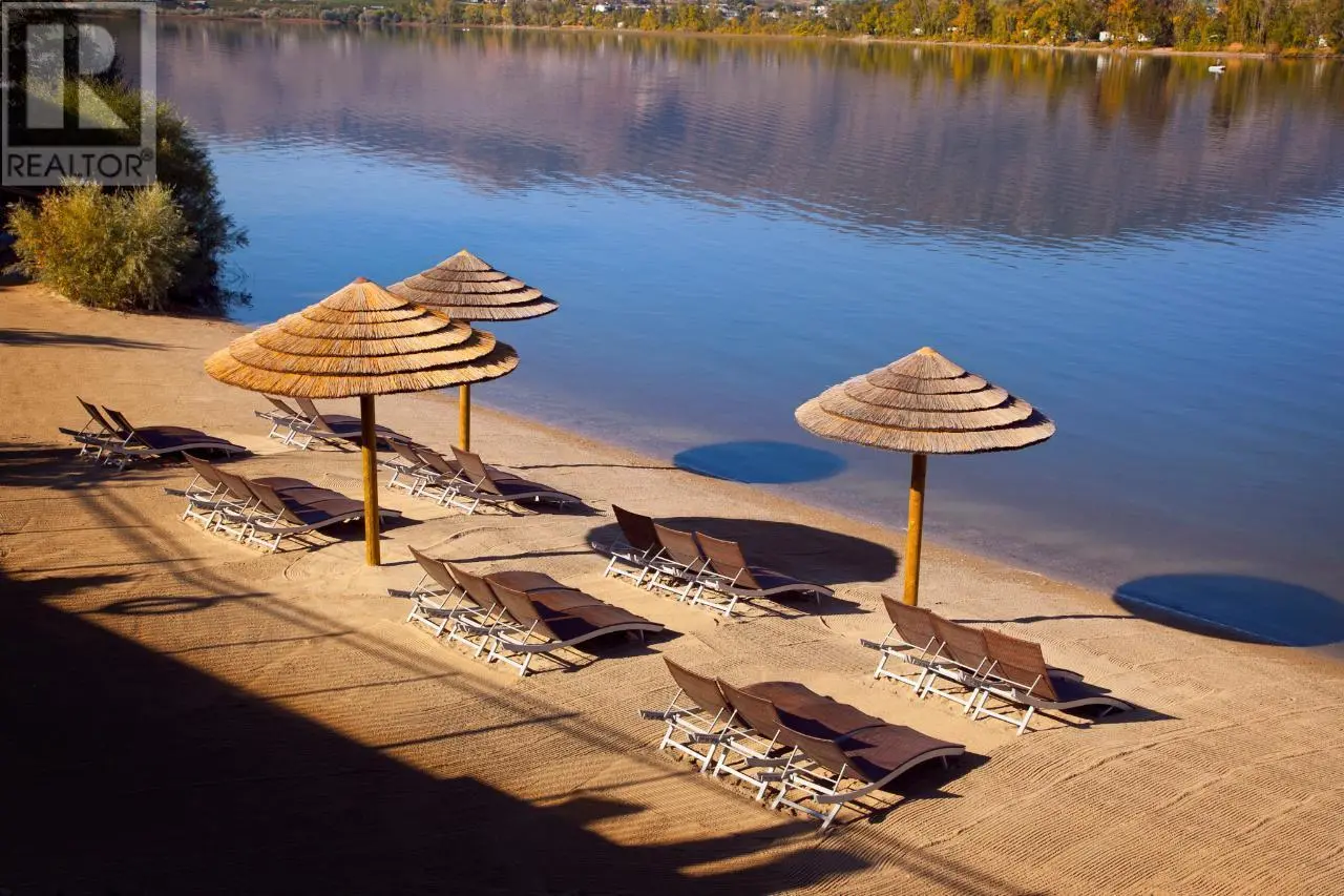 4200 Lakeshore Drive Drive Unit# 302. Osoyoos, British Columbia