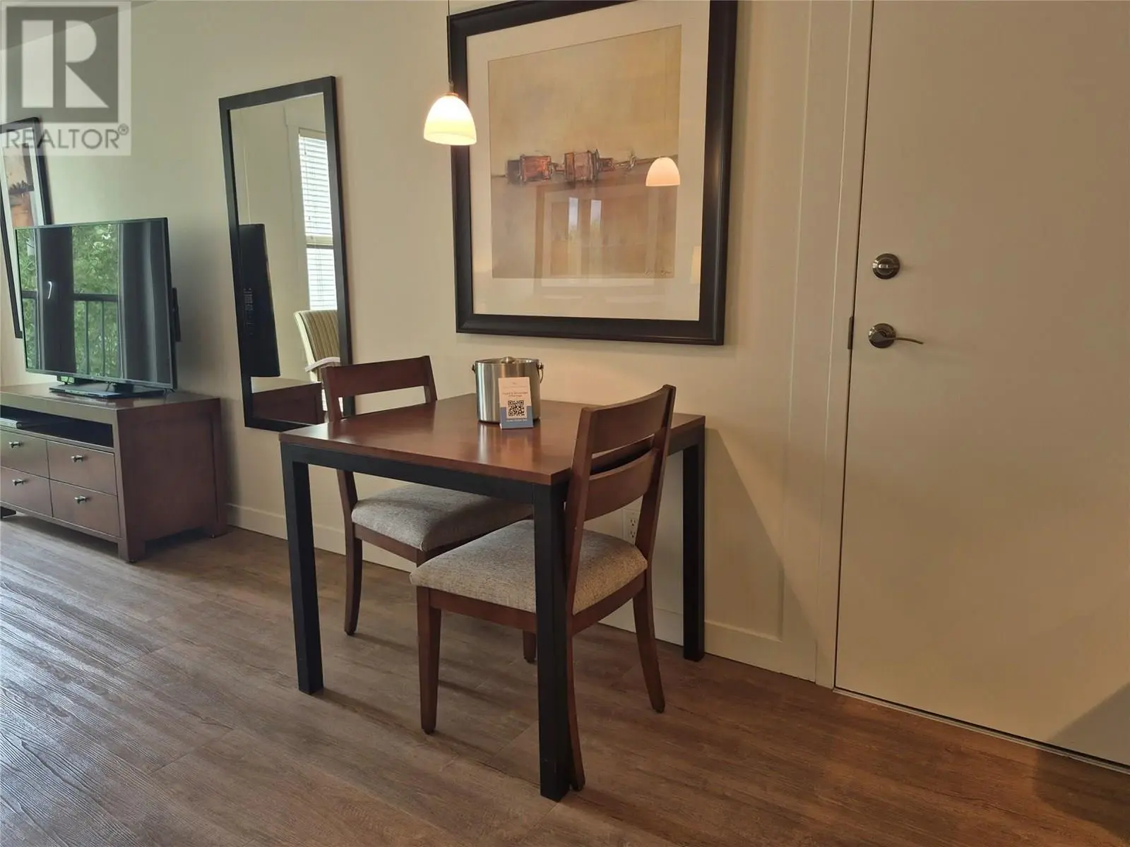4200 Lakeshore Drive Drive Unit# 302. Osoyoos, British Columbia