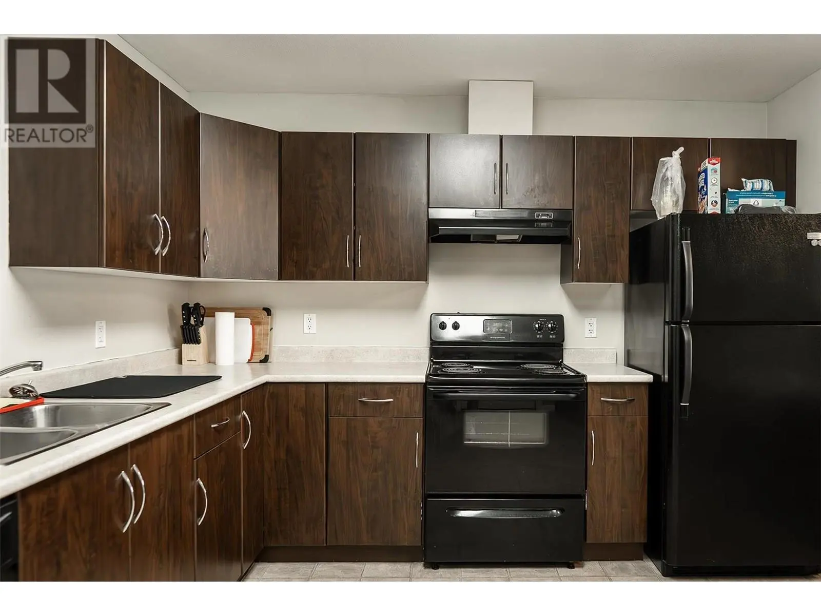 1481 Glenmore Road N Unit# 301. Kelowna, British Columbia