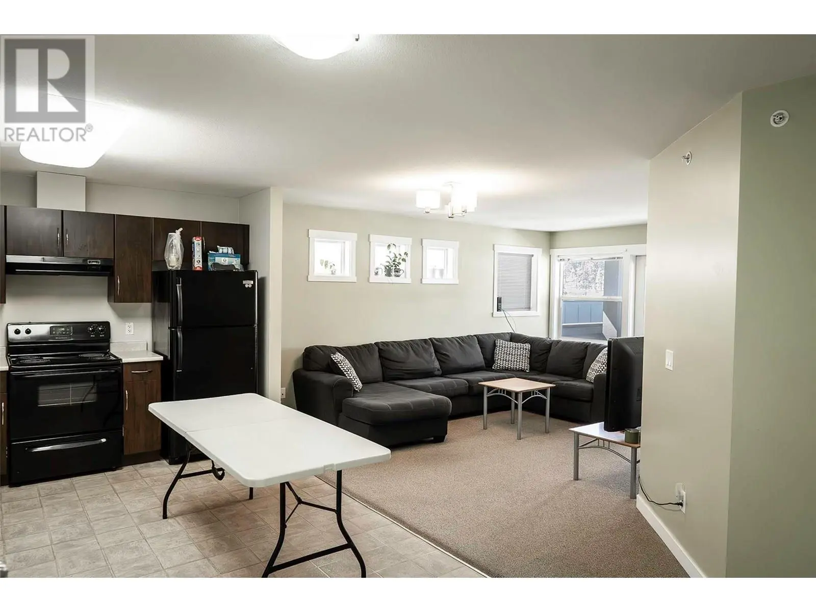 1481 Glenmore Road N Unit# 301. Kelowna, British Columbia
