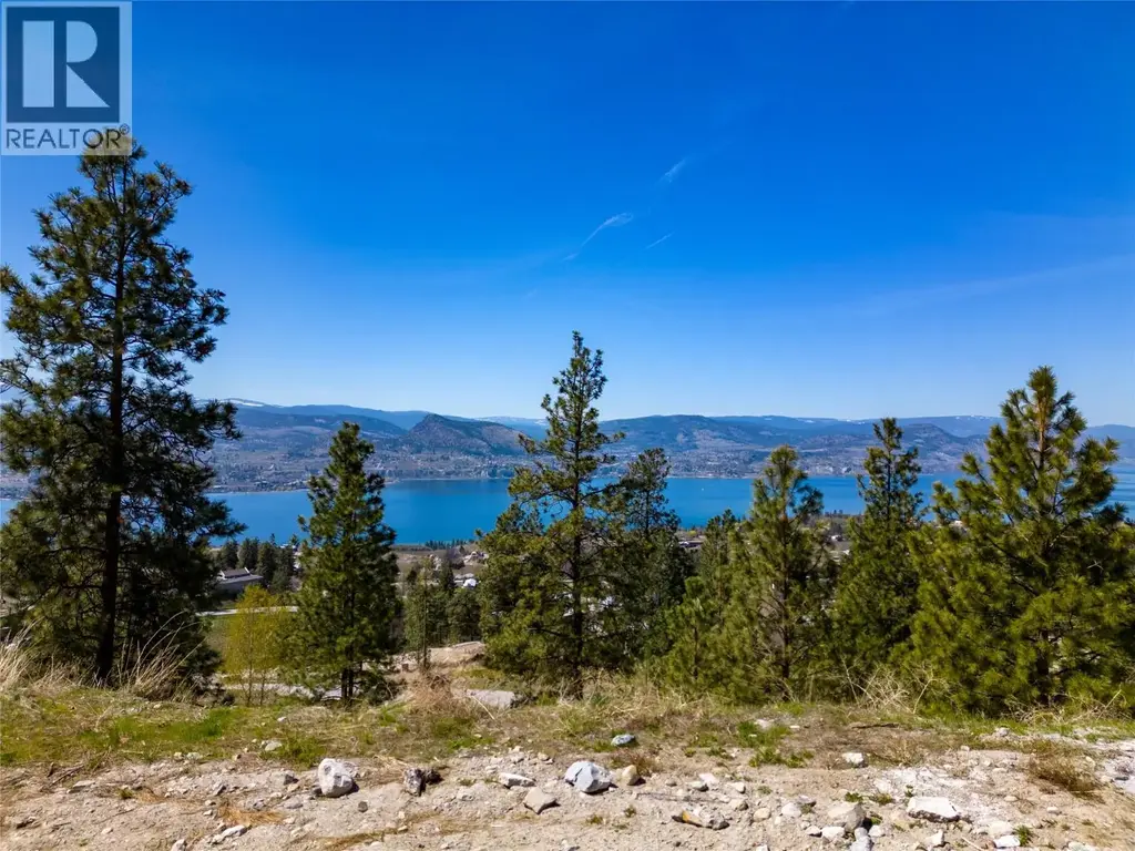 2955 Outlook Way, Naramata