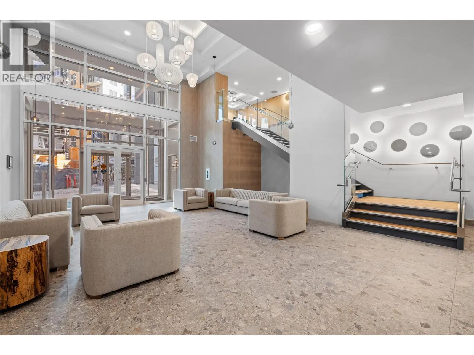 3699 Capozzi Road Unit# 811. Kelowna, British Columbia