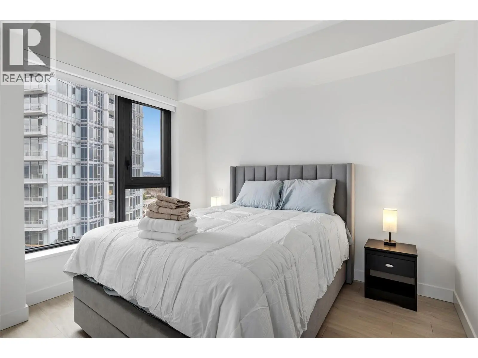 3699 Capozzi Road Unit# 811. Kelowna, British Columbia