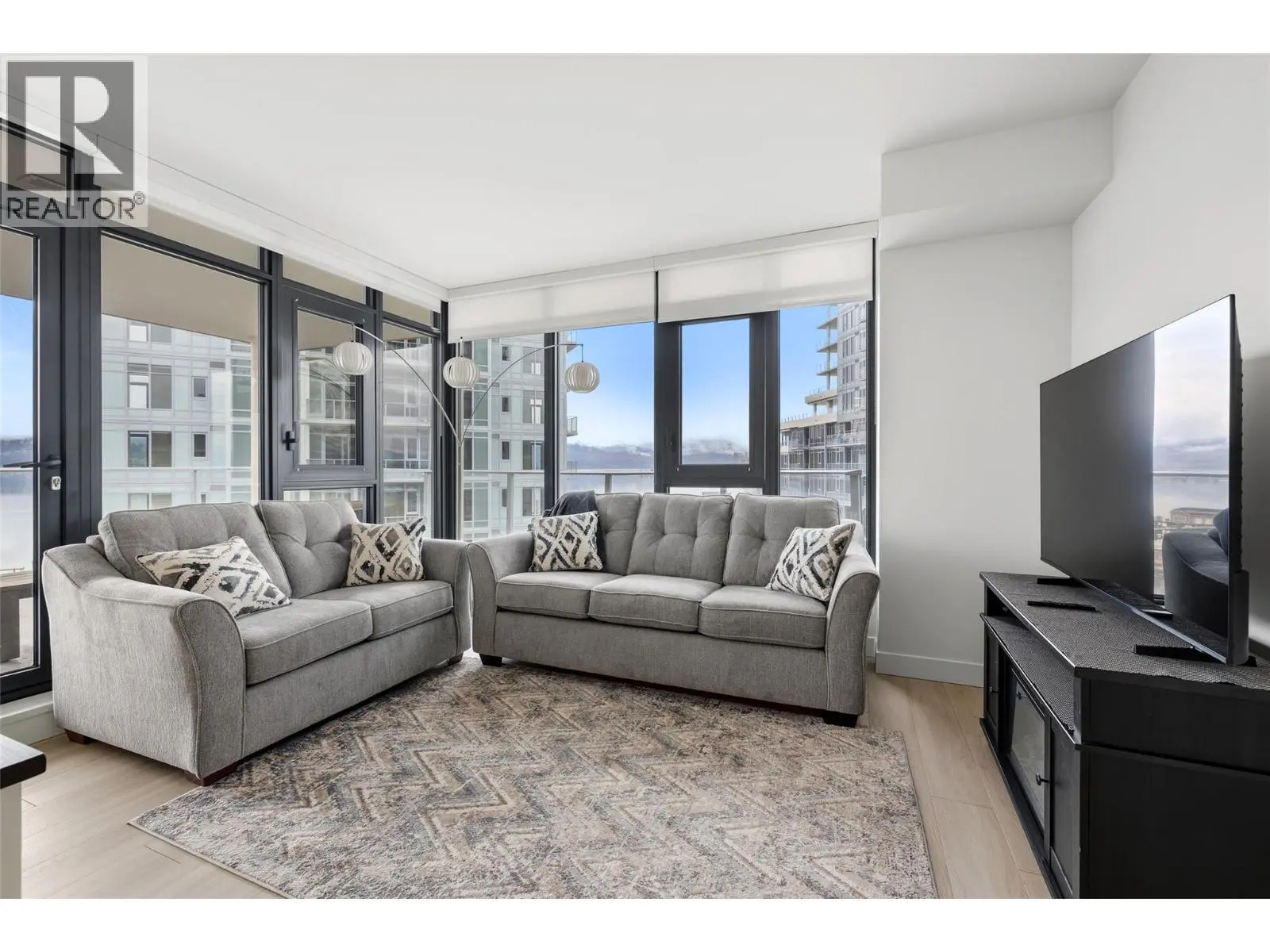 3699 Capozzi Road Unit# 811. Kelowna, British Columbia