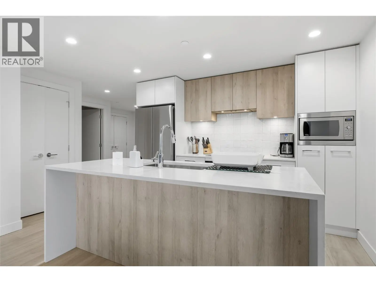 3699 Capozzi Road Unit# 811. Kelowna, British Columbia