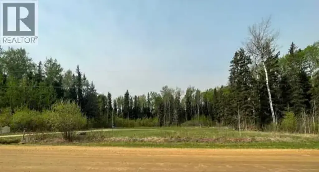 851 Wolf Trail, Sandy Lake