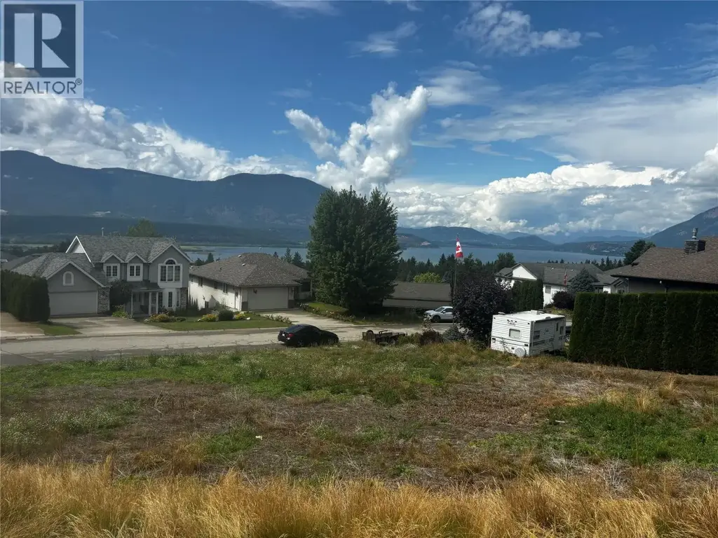 16 St Se Street Se Unit# 870, Salmon Arm