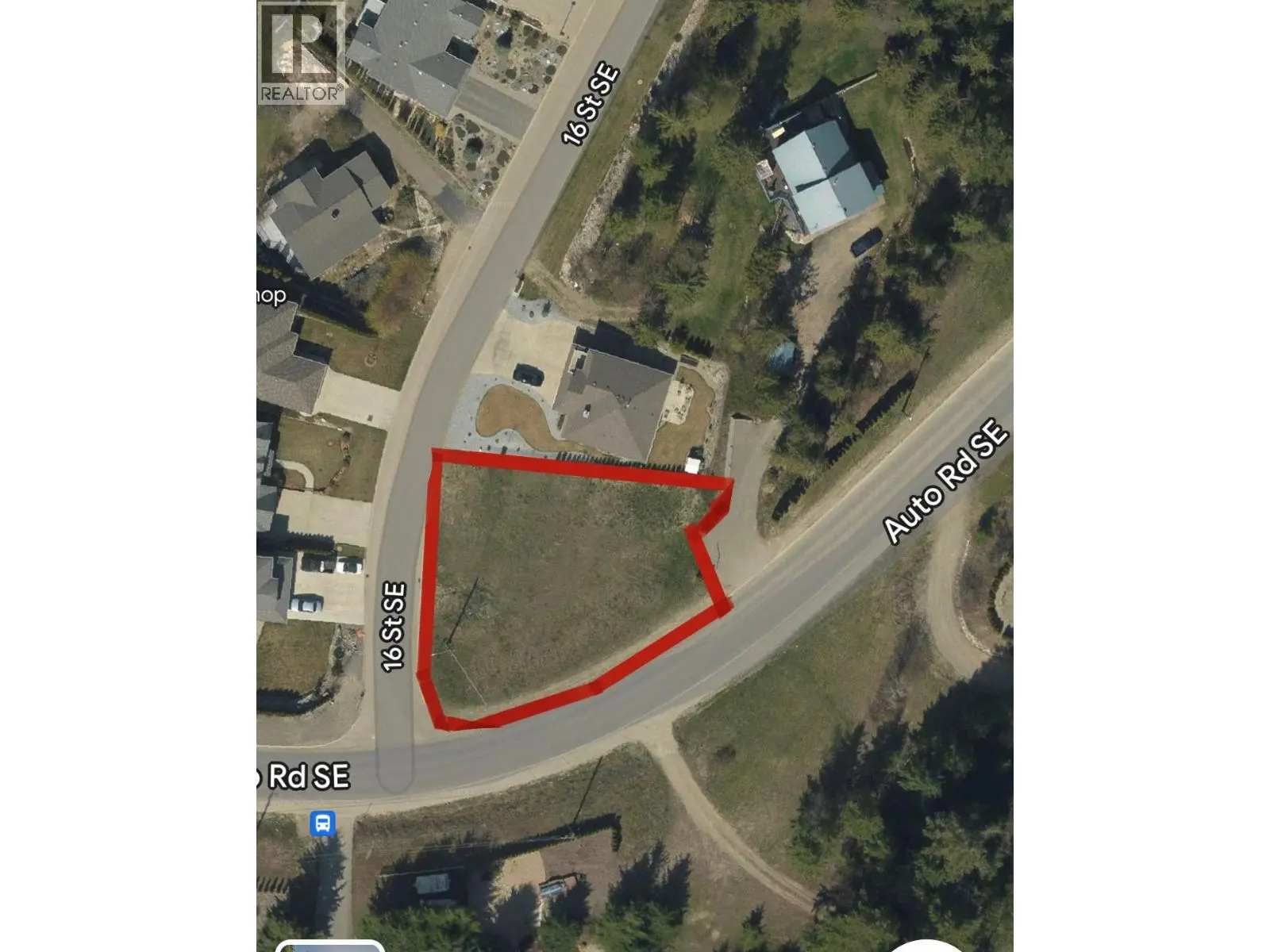 16 St Se Street Se Unit# 870. Salmon Arm, British Columbia