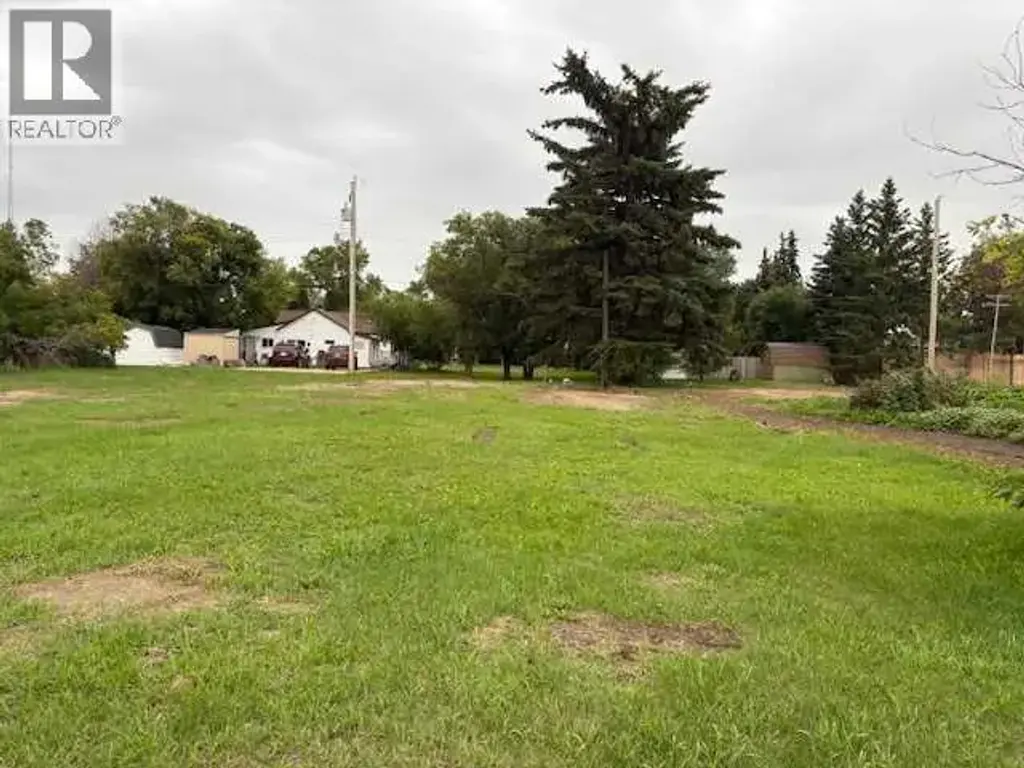 4911 52 Street, Lougheed