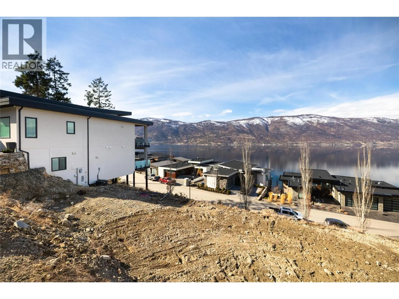3356 Black Pine Lane. Kelowna, British Columbia