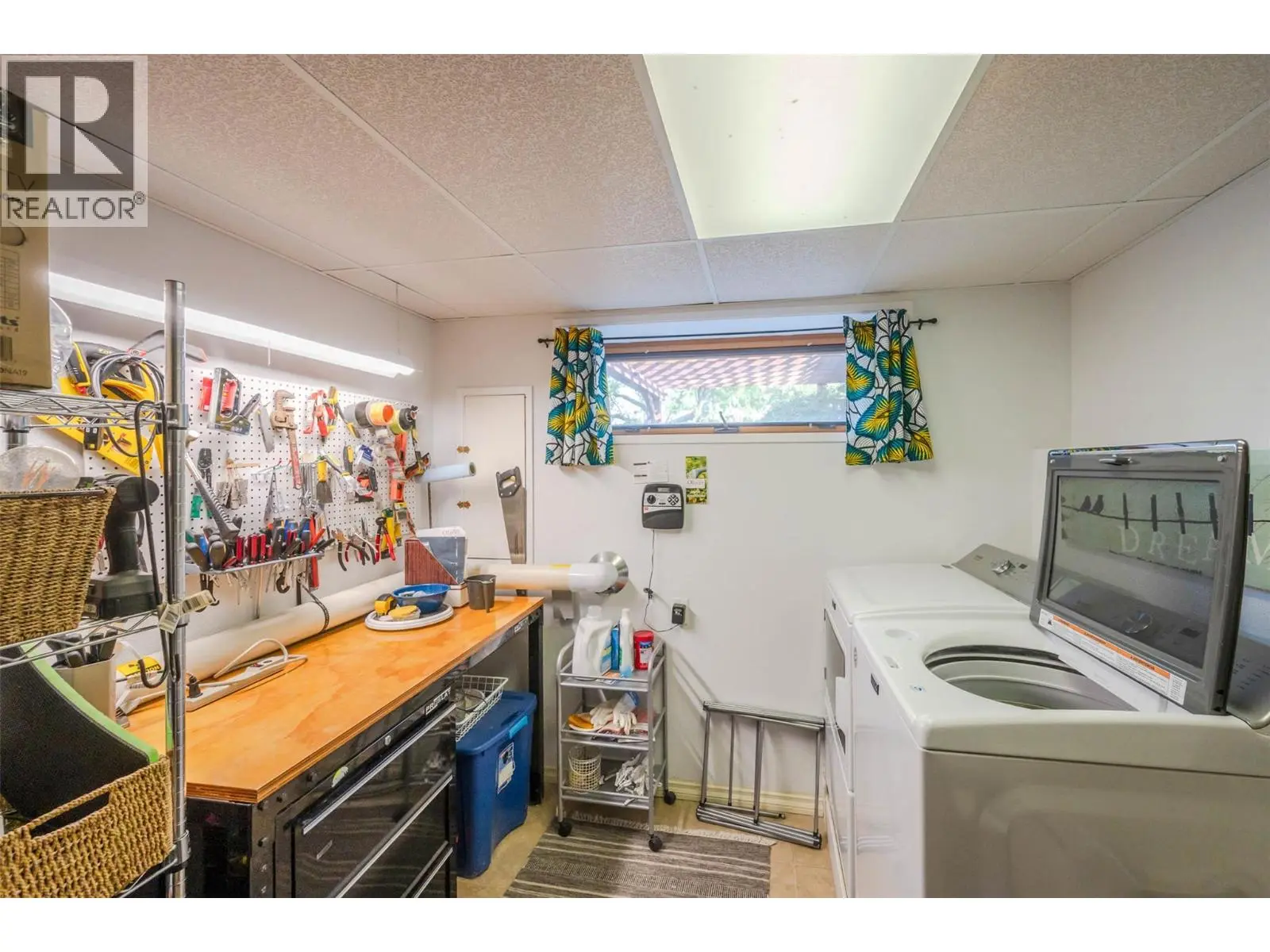 975 Heron Court. Oliver, British Columbia