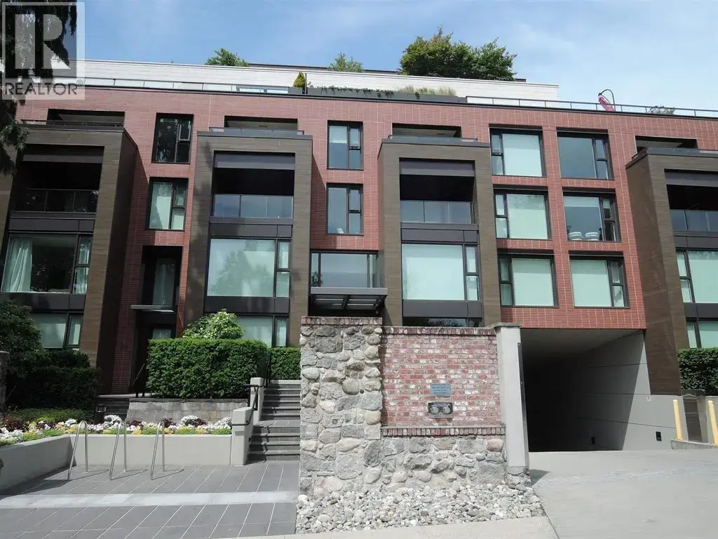 704 1571 W 57th Avenue, Vancouver