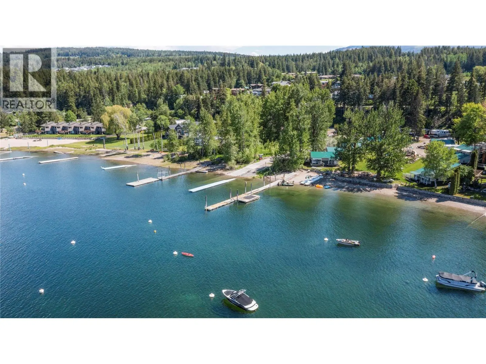 17 - 1171 Dieppe Road. Sorrento, British Columbia