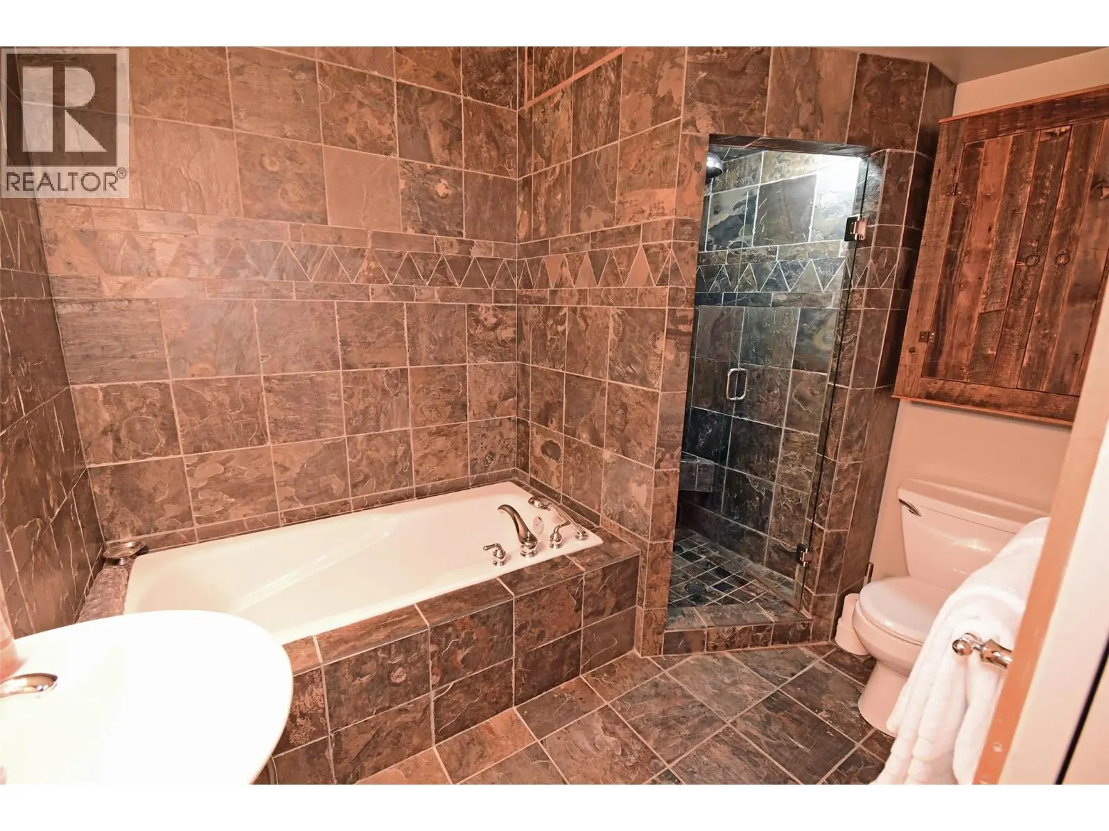 350 Whitehorse Lane Unit# 1 Lot# 1. Big White, British Columbia