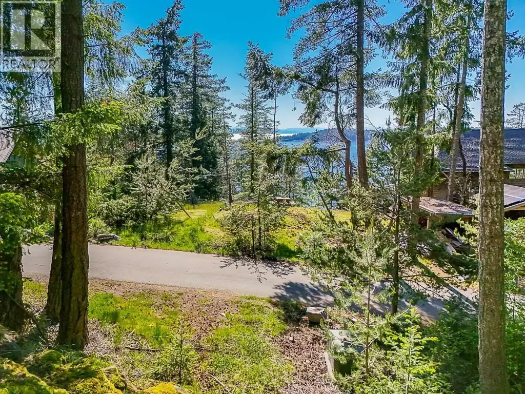 1795 Emily Lane, Bowen Island
