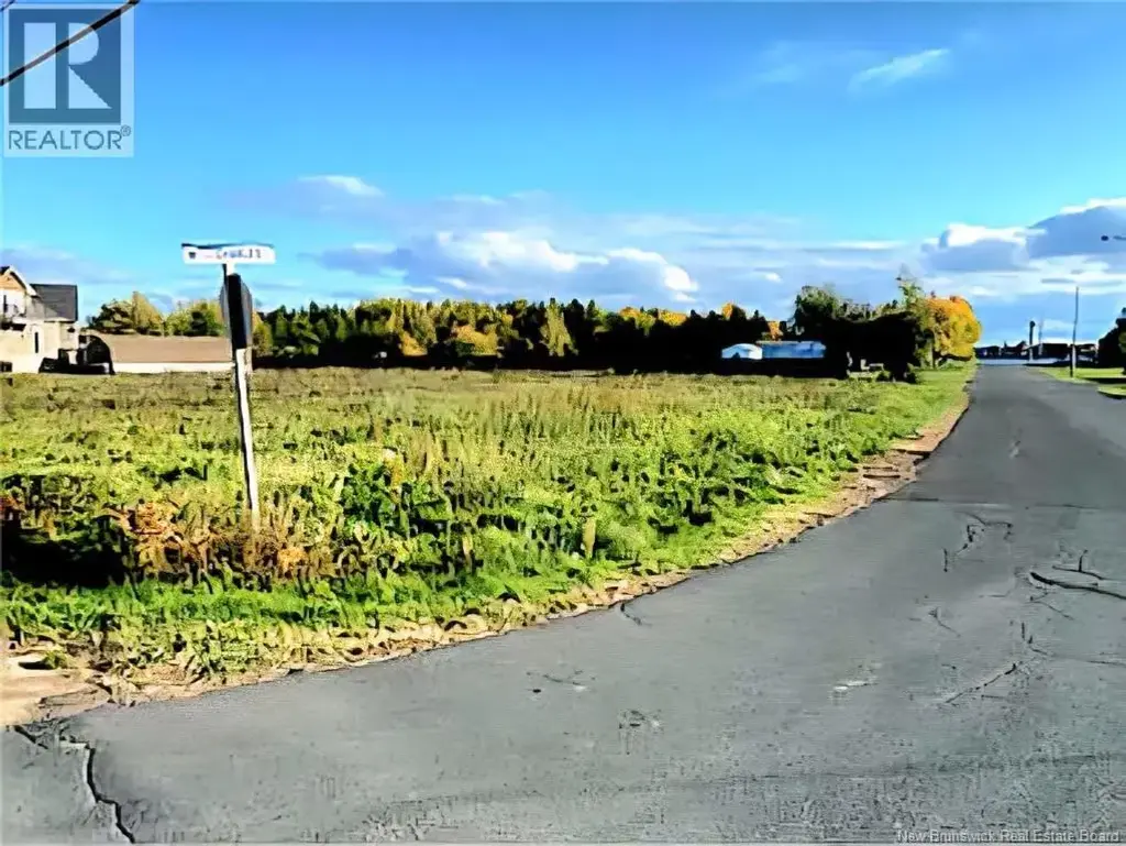 2913sm Rue Dignard, Tracadie