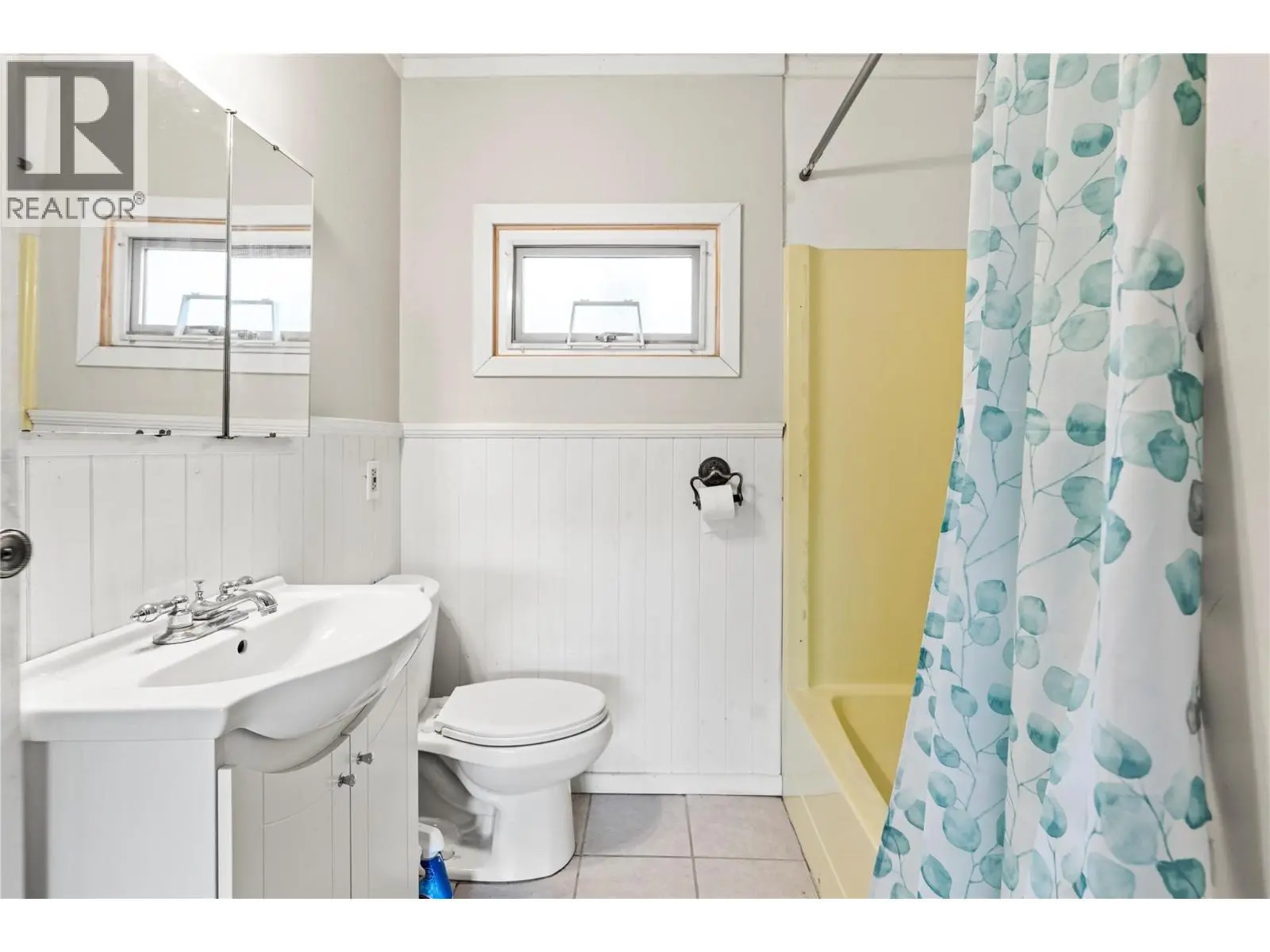 1961 Vernon Street. Lumby, British Columbia