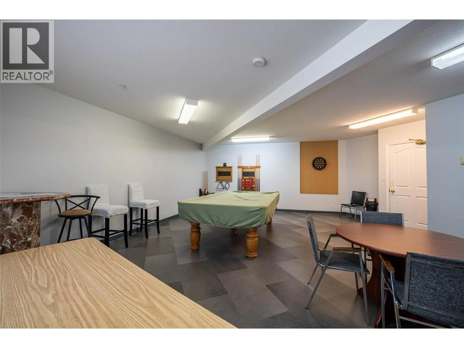 6805 Cottonwood Drive Unit# 300. Osoyoos, British Columbia