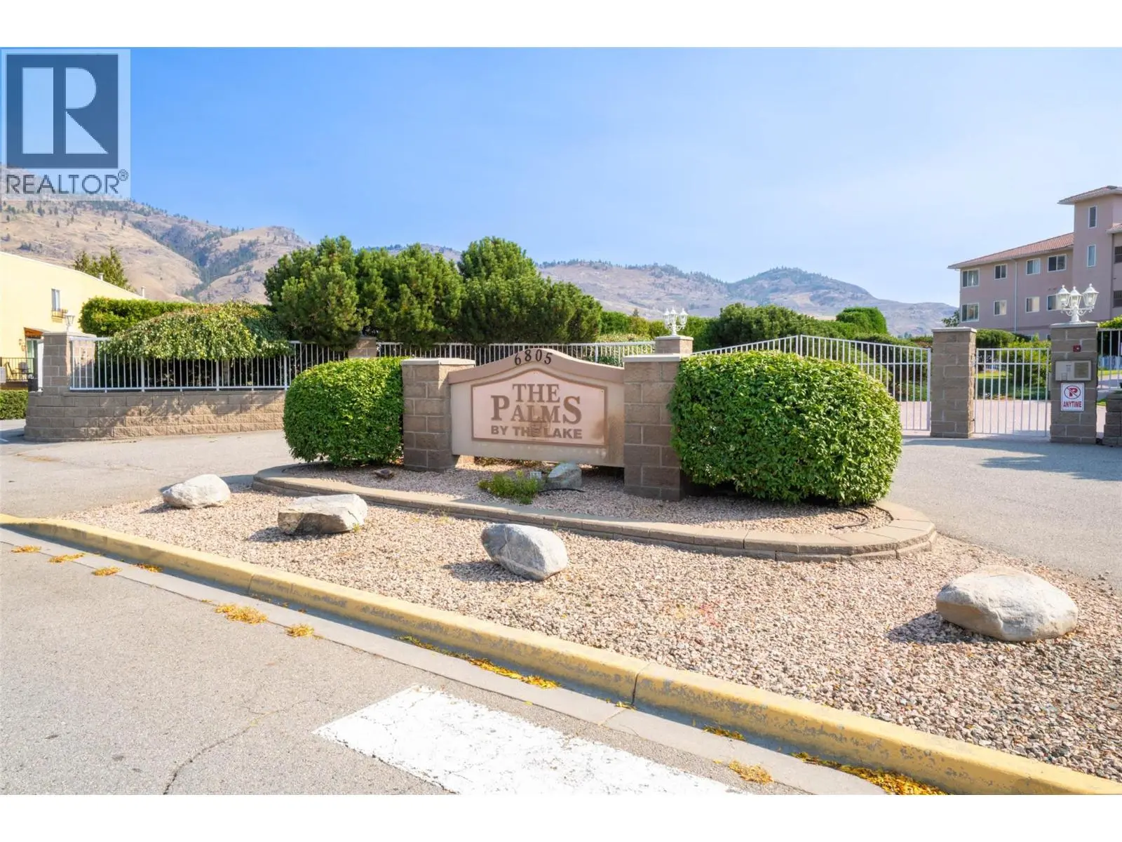 6805 Cottonwood Drive Unit# 300. Osoyoos, British Columbia