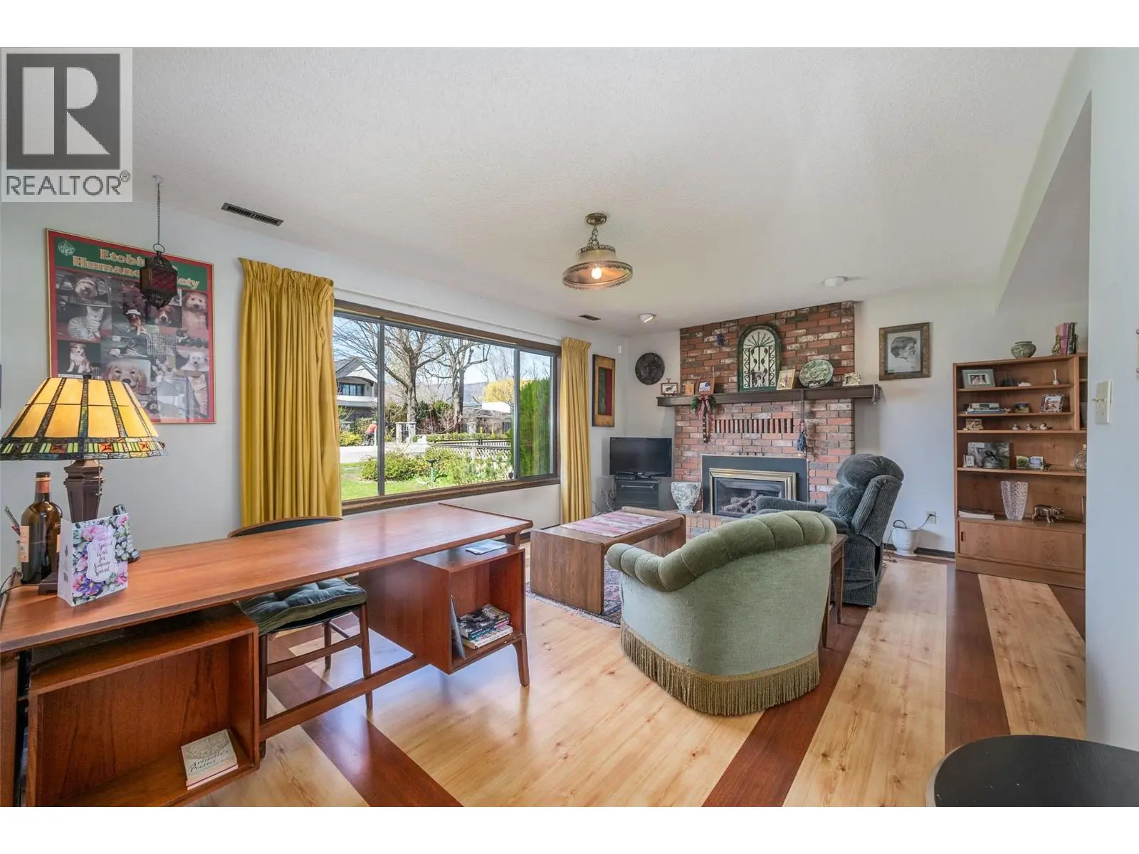 2681 Abbott Street. Kelowna, British Columbia