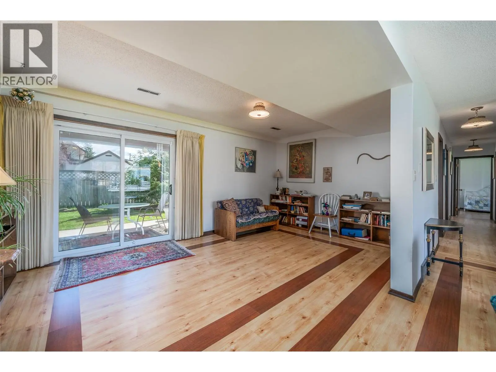 2681 Abbott Street. Kelowna, British Columbia