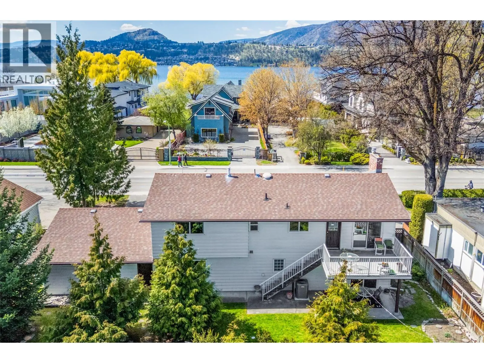 2681 Abbott Street. Kelowna, British Columbia
