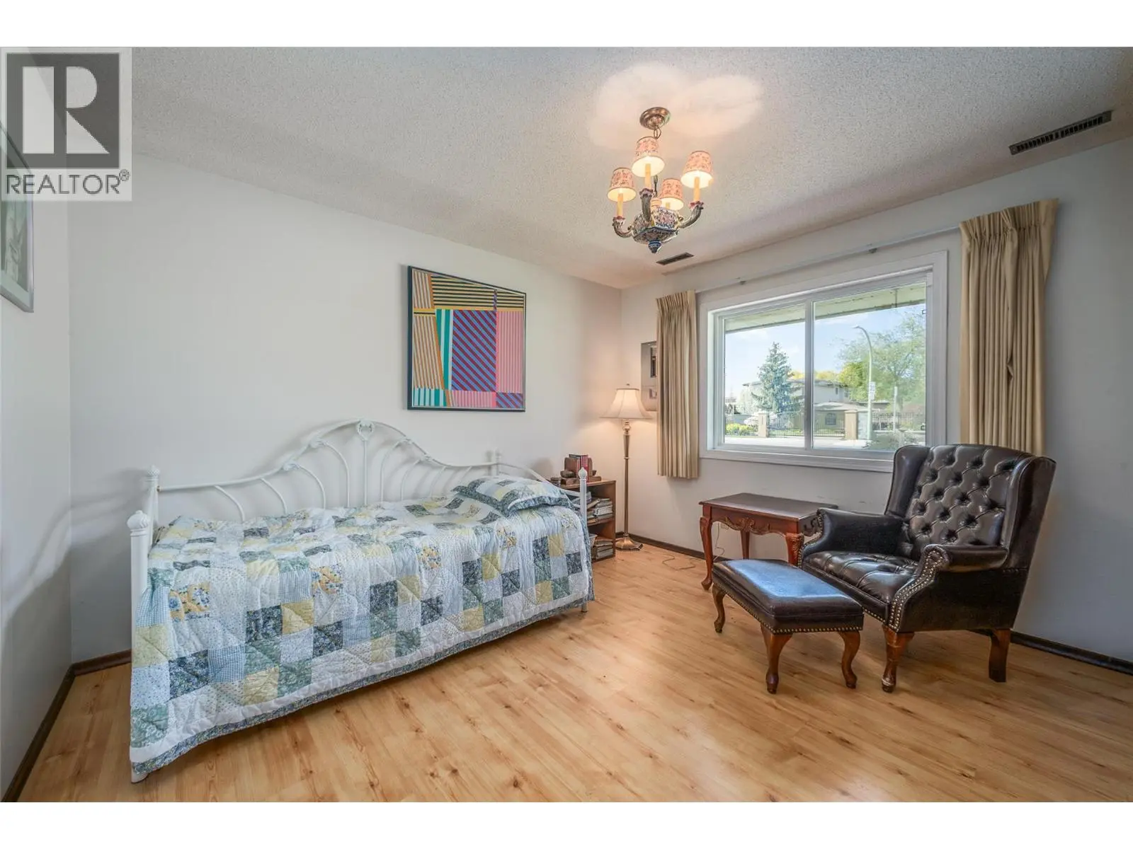 2681 Abbott Street. Kelowna, British Columbia
