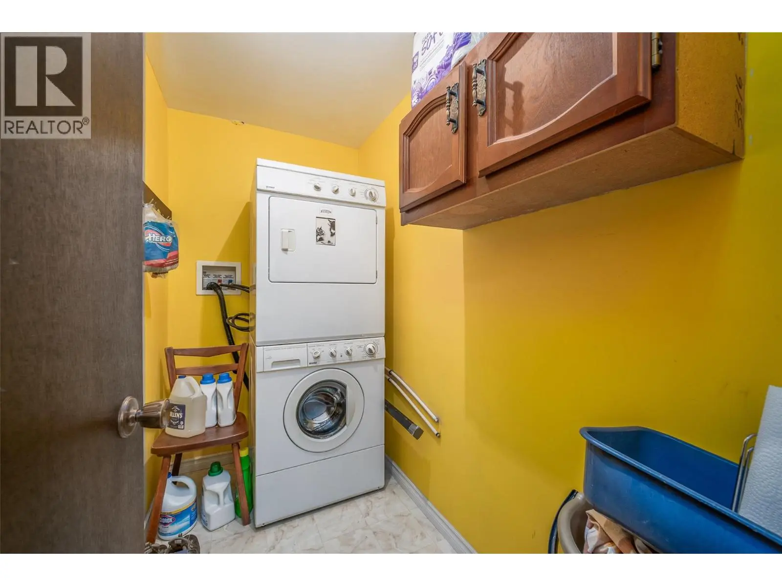 2681 Abbott Street. Kelowna, British Columbia