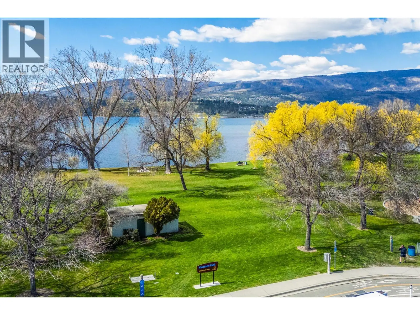 2681 Abbott Street. Kelowna, British Columbia
